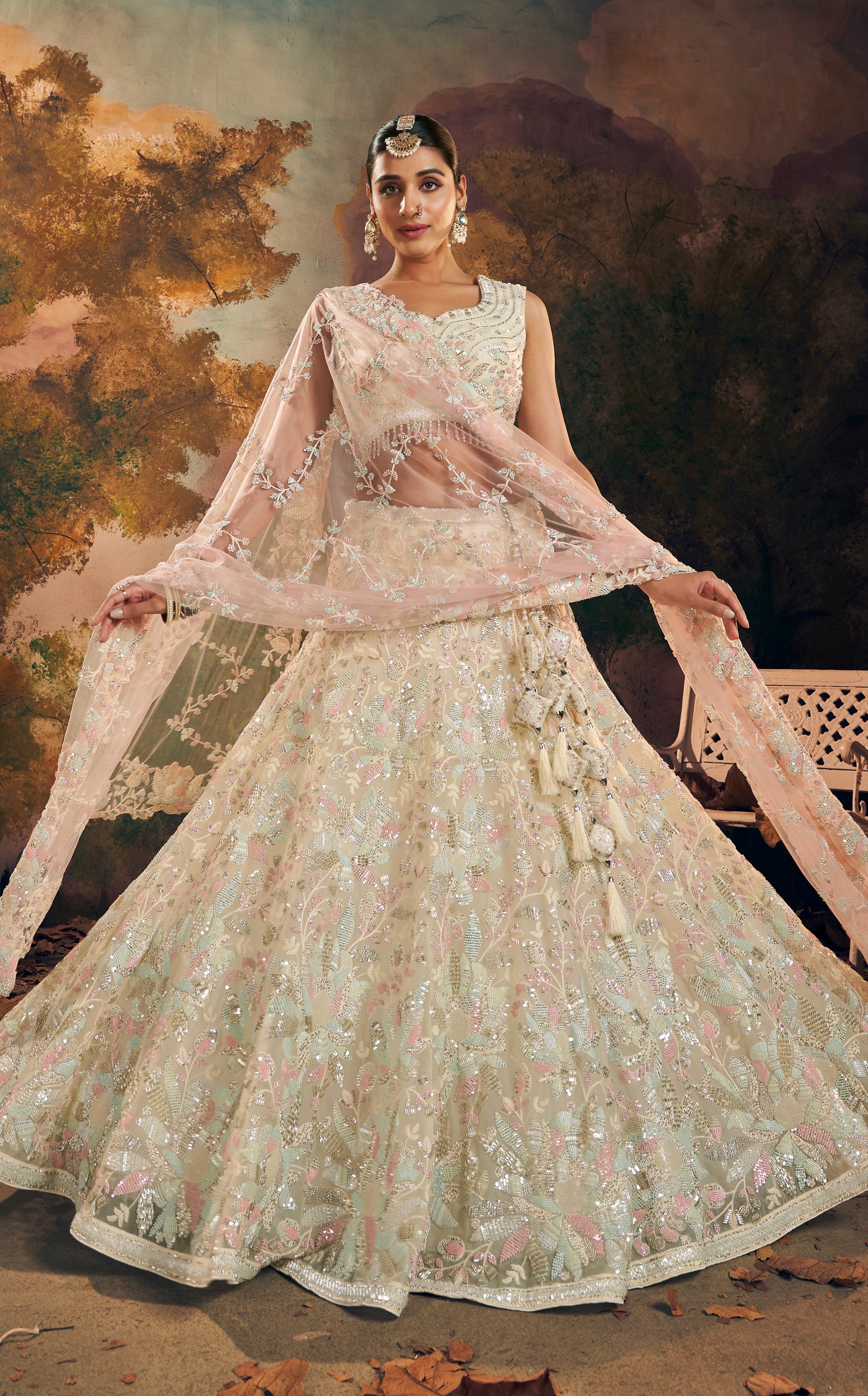 Beautiful Designer Wedding Wear Latest Bridal Lehenga Choli