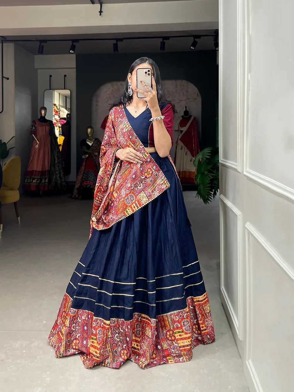 Trending Navaratri Lehenga Choli Collection dno 1655 - Anant Exports