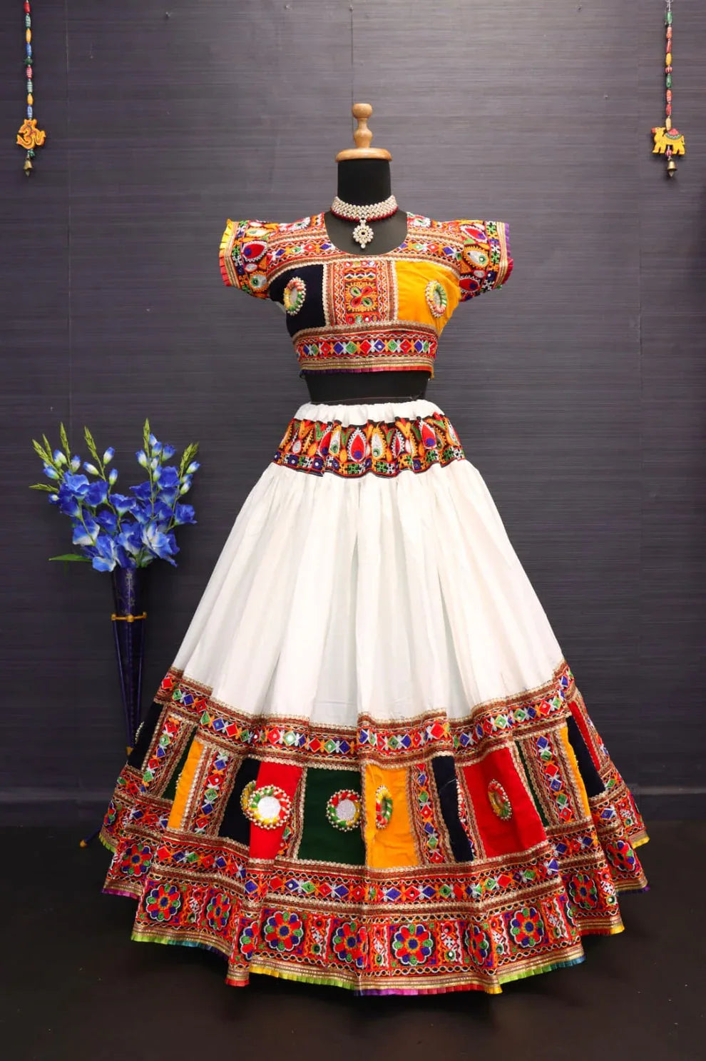 Navratri Traditional Beautiful Handmade Bangadi mirror Work Lehenga Choli
