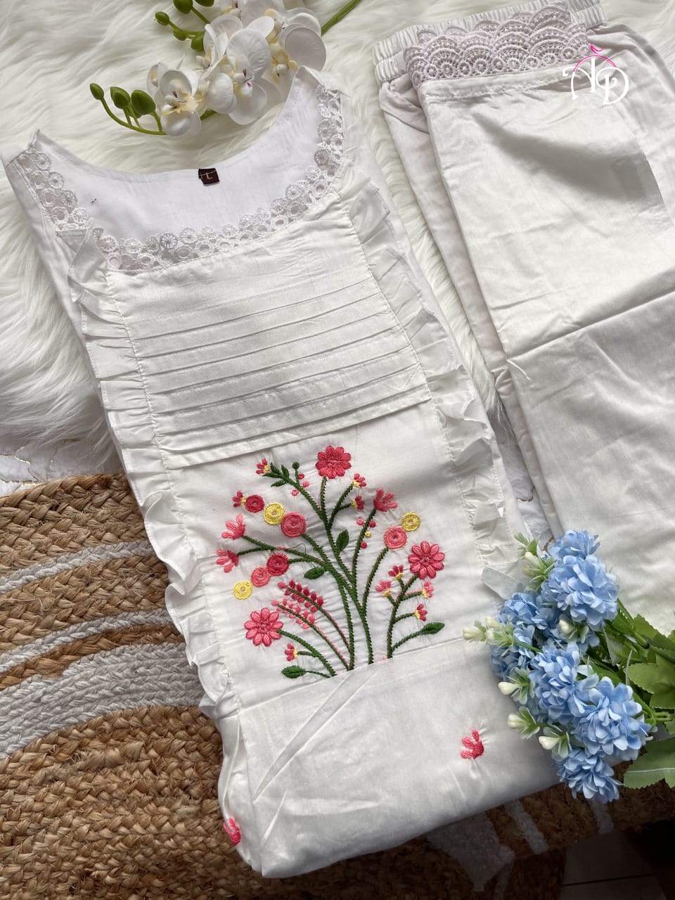 Beautiful Part Wear white cotton Kurta Pant Set