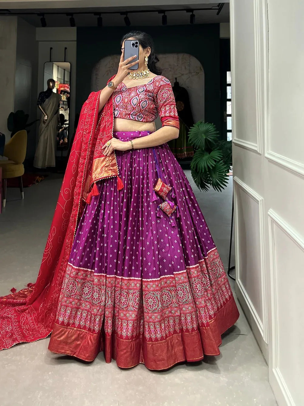Trending Navaratri Lehenga Choli Collection dno 1686 - Anant Exports