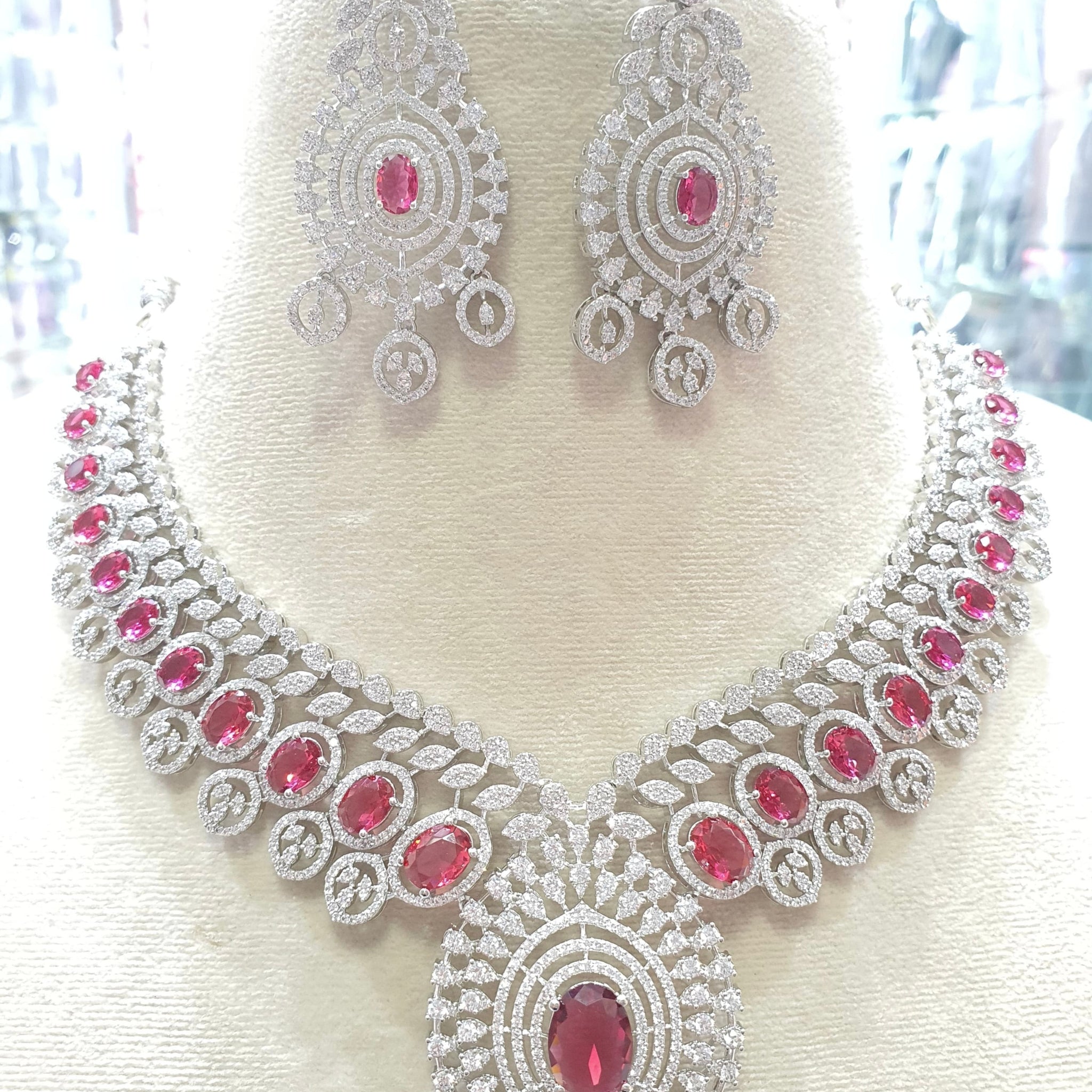 Peach pink bridal necklace with earrings