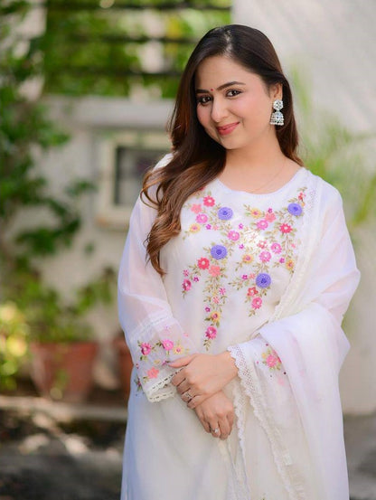 White Georgette Kurti Set with Floral Embroidery &amp; Dupatta
