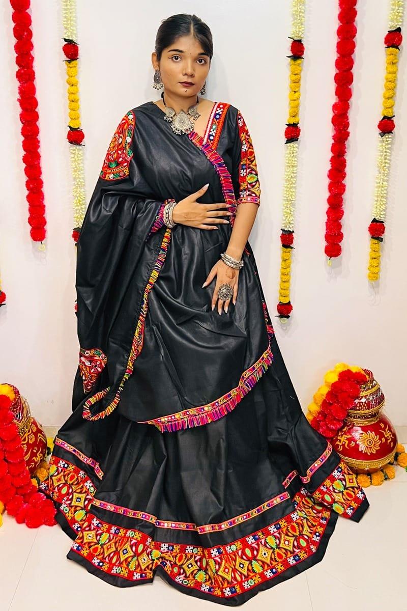Navratri Special Traditional Looks For Lehenga choli Dno 7044 - Anant Exports