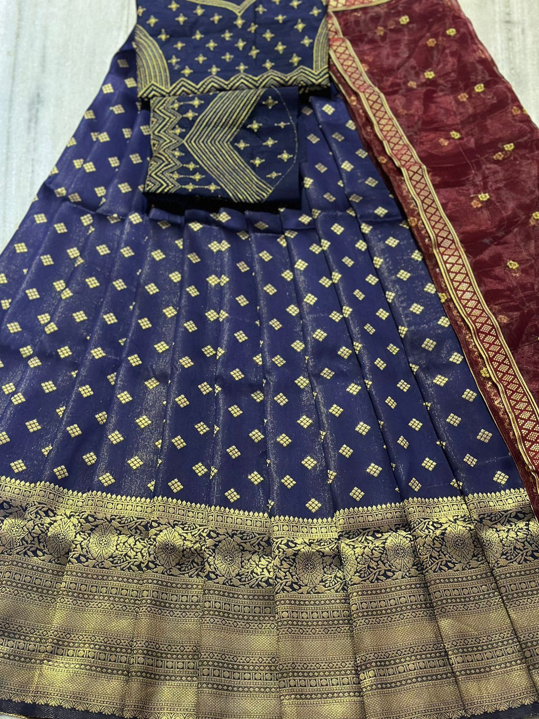 Beautiful Kanjiveram Silk Pure Zari HALF Saree with Blouse Along With Dupptta