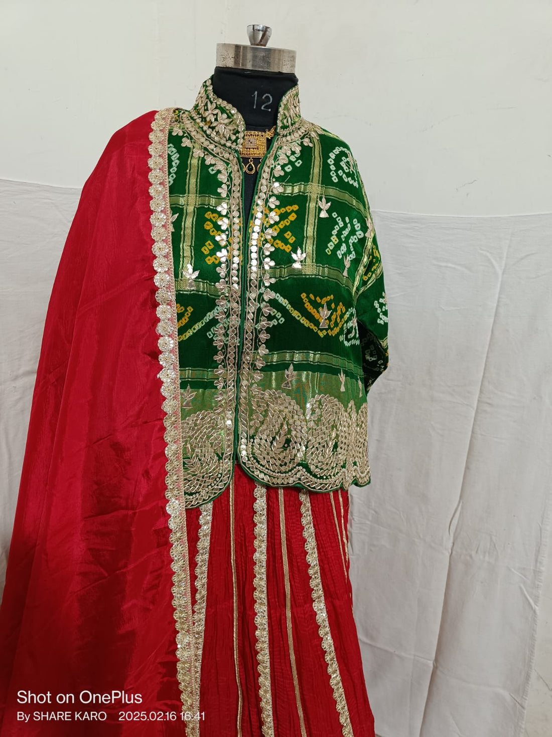 Red &amp; Green Pure Upada Crush Gajji Silk Gharchola Rajsthani Lehenga Choli 
