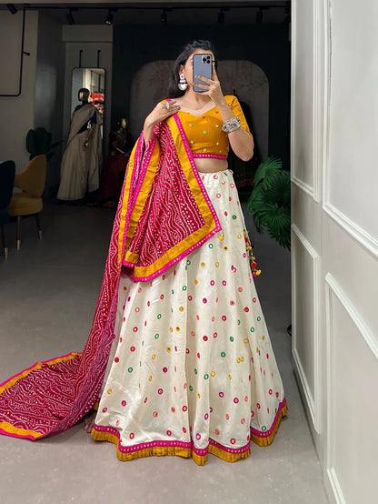 Navratri Special Traditional Looks For Lehenga choli Dno 1620 - Anant Exports