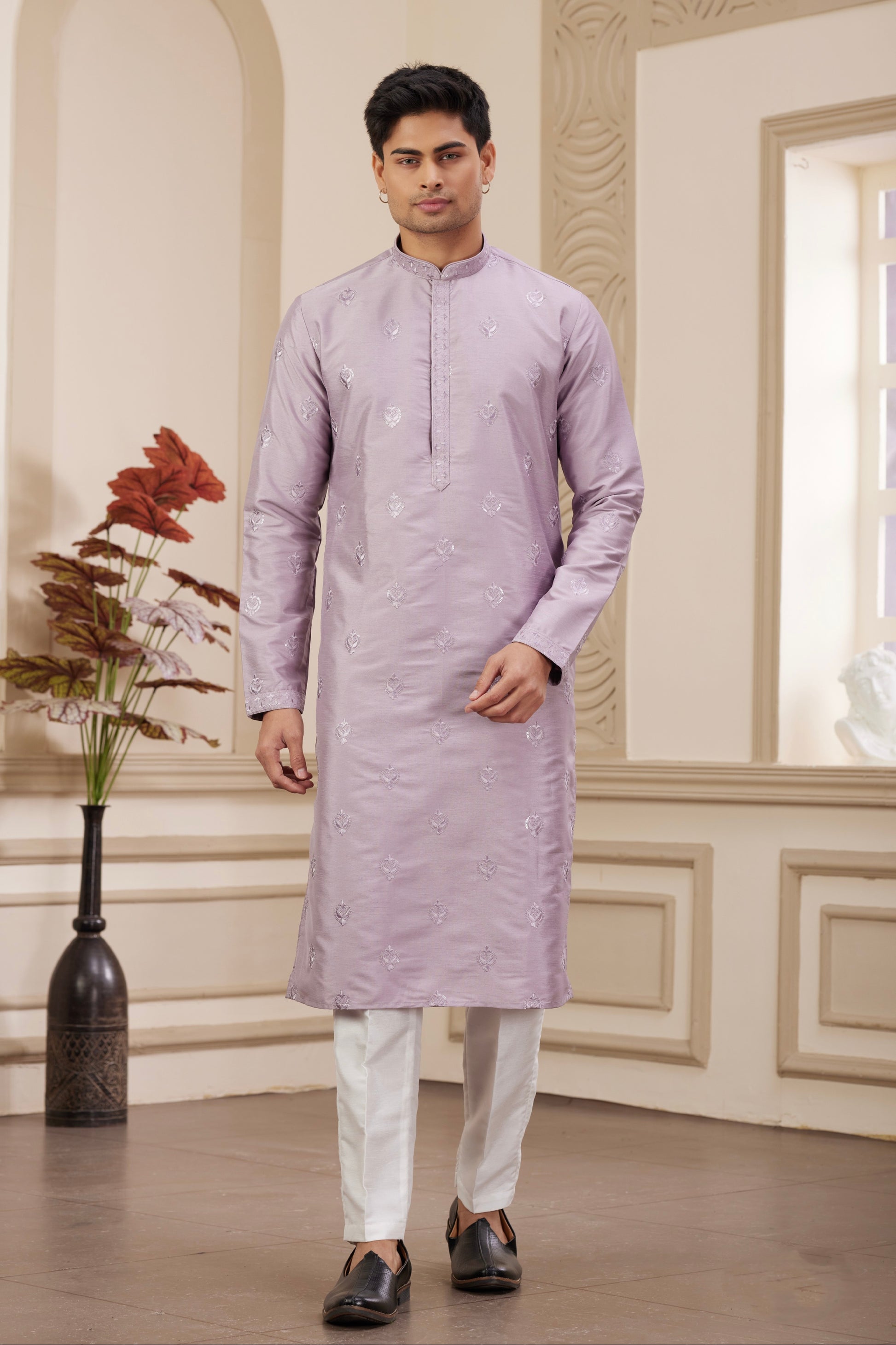Embroidered art silk kurta in lavender