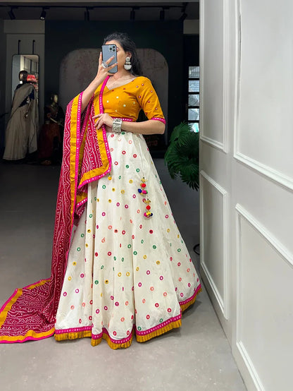 Navratri Special Traditional Looks For Lehenga choli Dno 1620 - Anant Exports