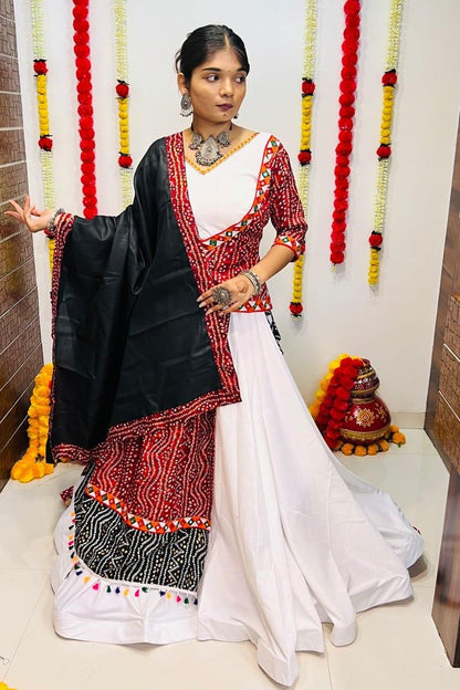 Navratri Special Traditional Looks For Lehenga choli Dno 7046 - Anant Exports