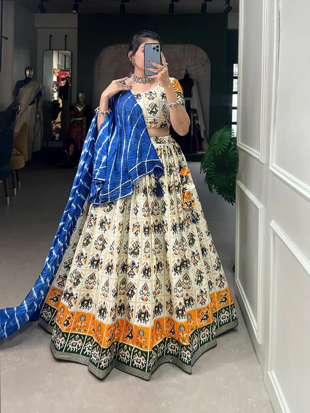 Navratri Garba Wear Lehenga Choli D.No. 1621 - Anant Exports