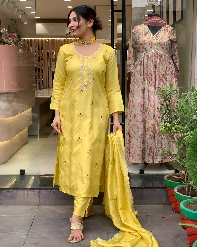 Yellow Viscose Chanderi Kurti Set with Organza Tebby Dupatta