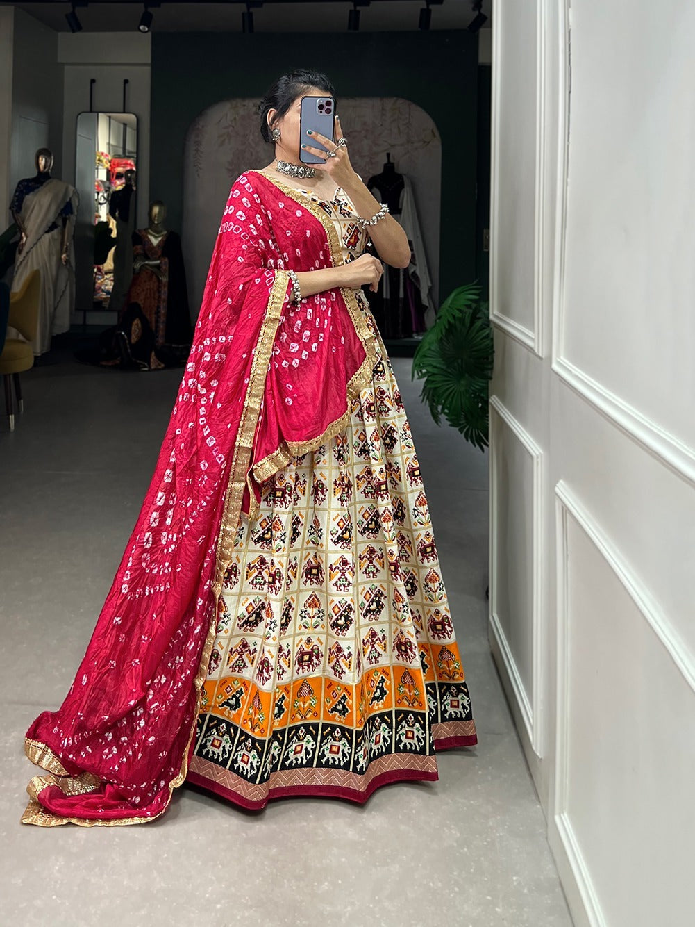 Navratri Garba Wear Lehenga Choli D.No. 1621