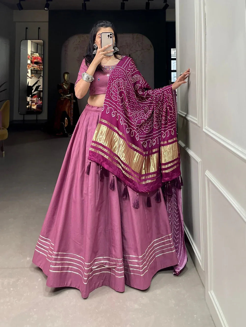 Navratri Special Traditional Looks For Lehenga choli Dno 1676 - Anant Exports