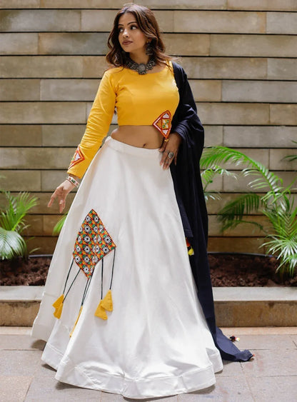 Navratri Special Traditional Looks For Lehenga choli Dno 1618 - Anant Exports