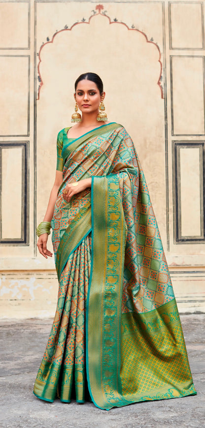 Beautiful Designer Occasion Wear Pure Pattu Silk With Full Zari Weaving Saree