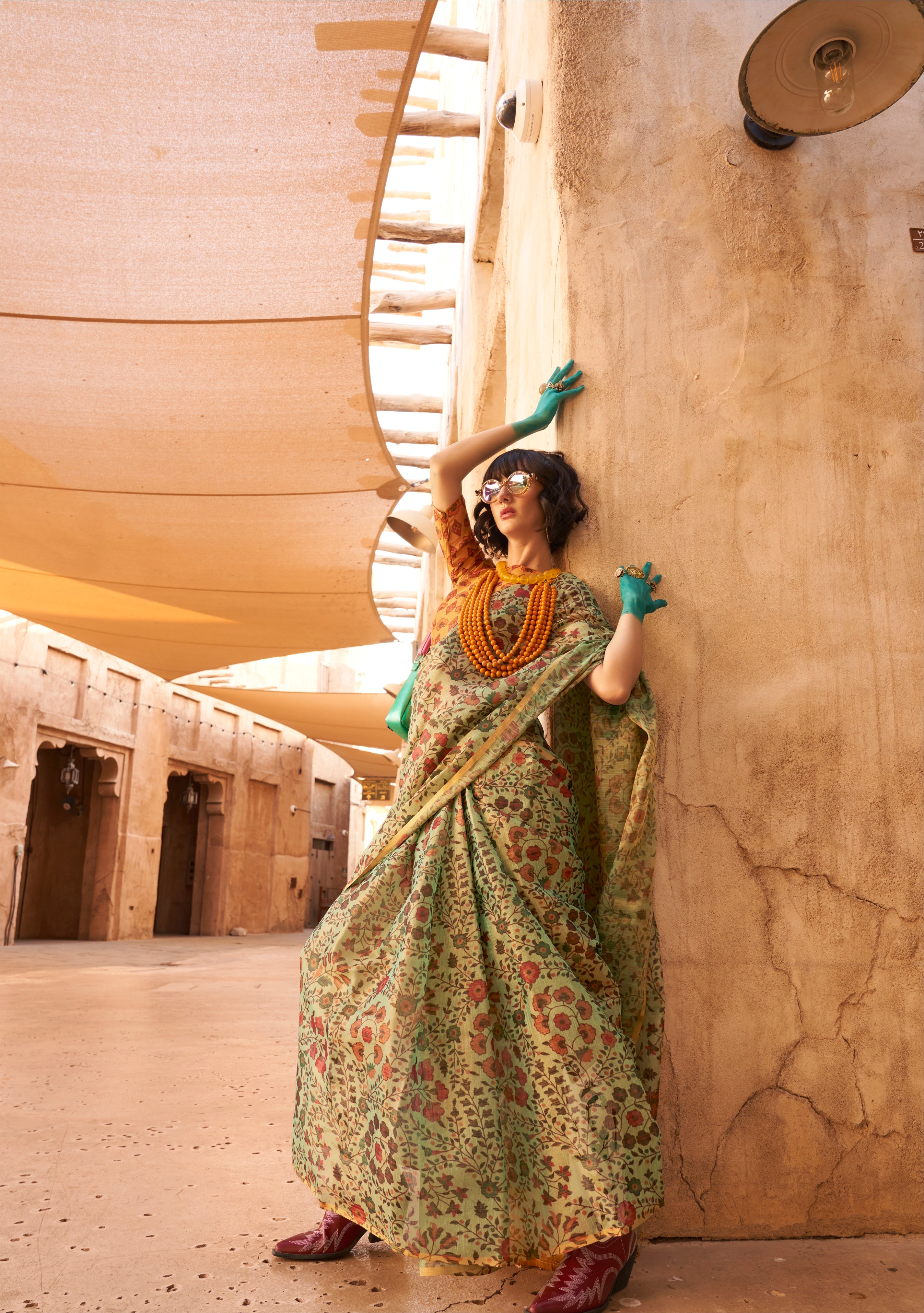 Beautiful Designer Festive Wear Handwoven Zari Tissue Print Saree