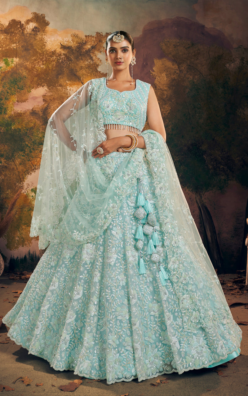 Beautiful Designer Wedding Wear Latest Bridal Lehenga Choli
