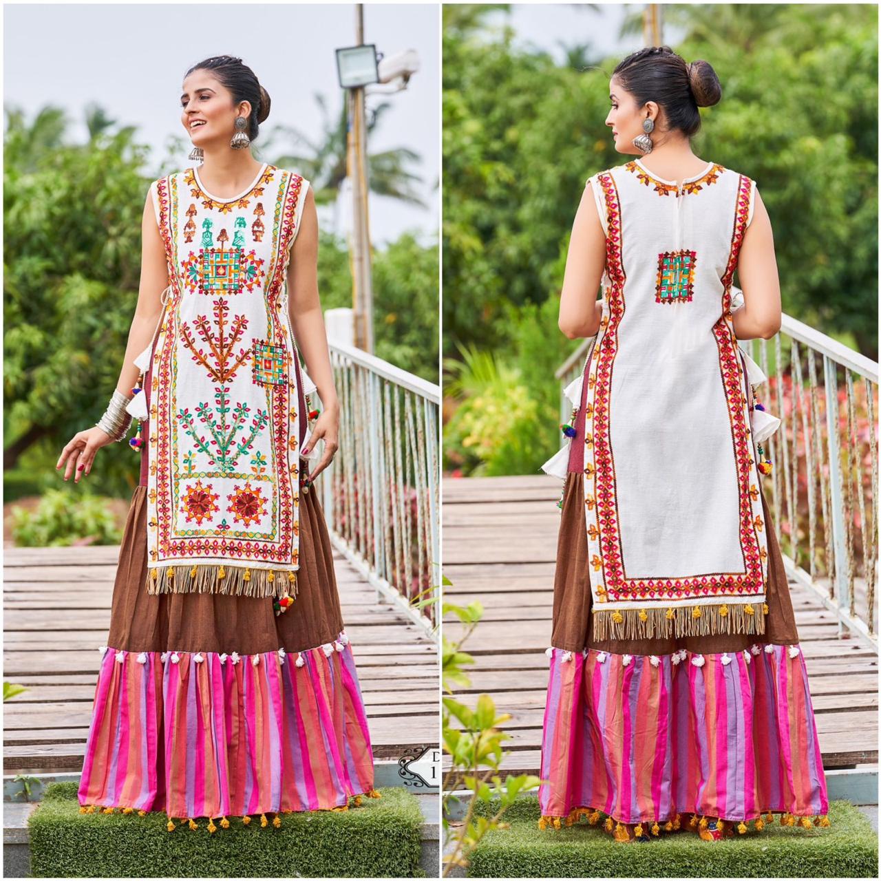 New Garba Khelayia Skirt Panel Navratri Lehenga Choli Collection