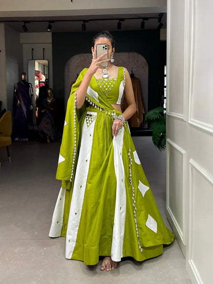 Trending Navaratri Lehenga Choli Collection dno 1670 - Anant Exports