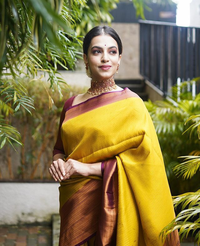 Lichi Silk Banarasi Saree Anantexports