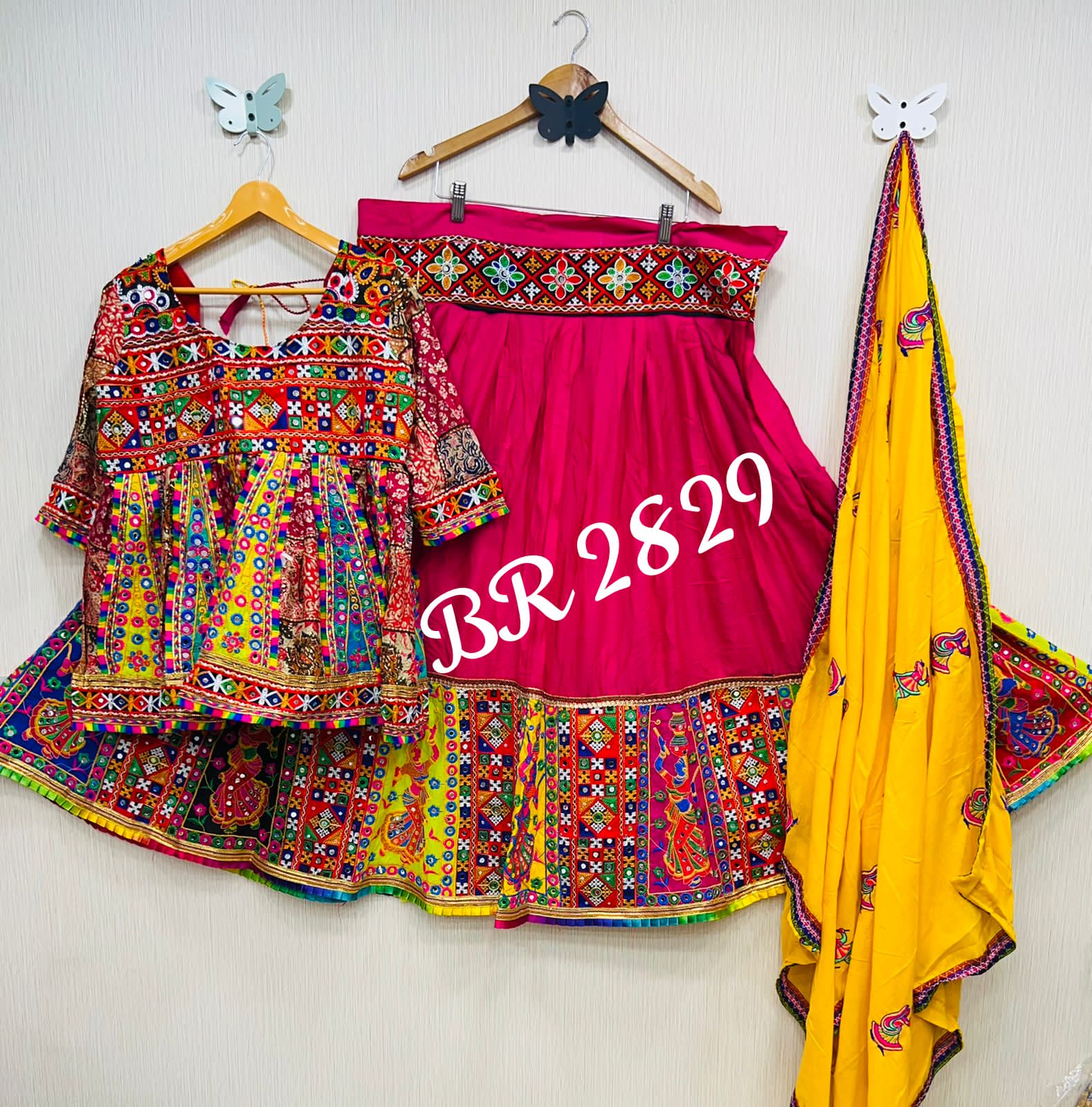 BR 2829 Kediya Pattern Navratri chaniya choli BR
