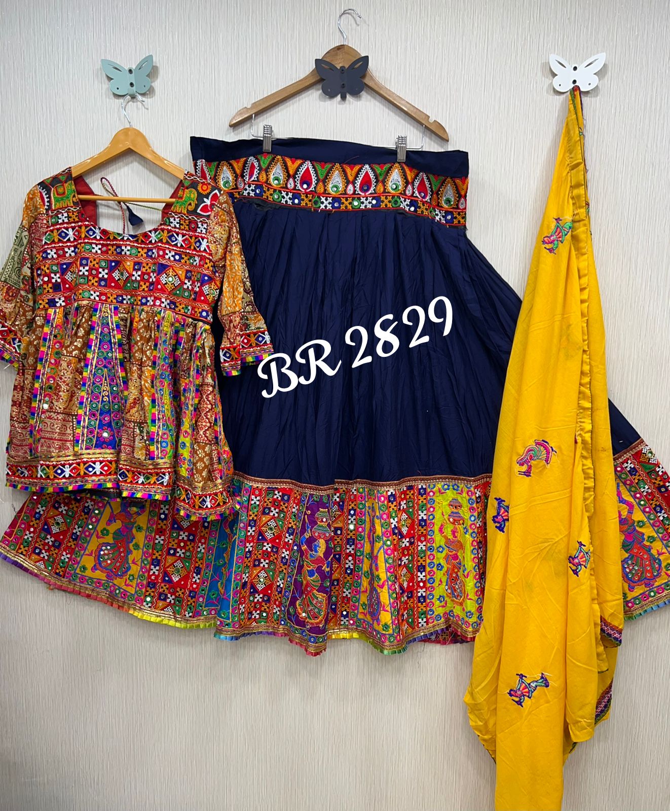 BR 2829 Kediya Pattern Navratri chaniya choli BR