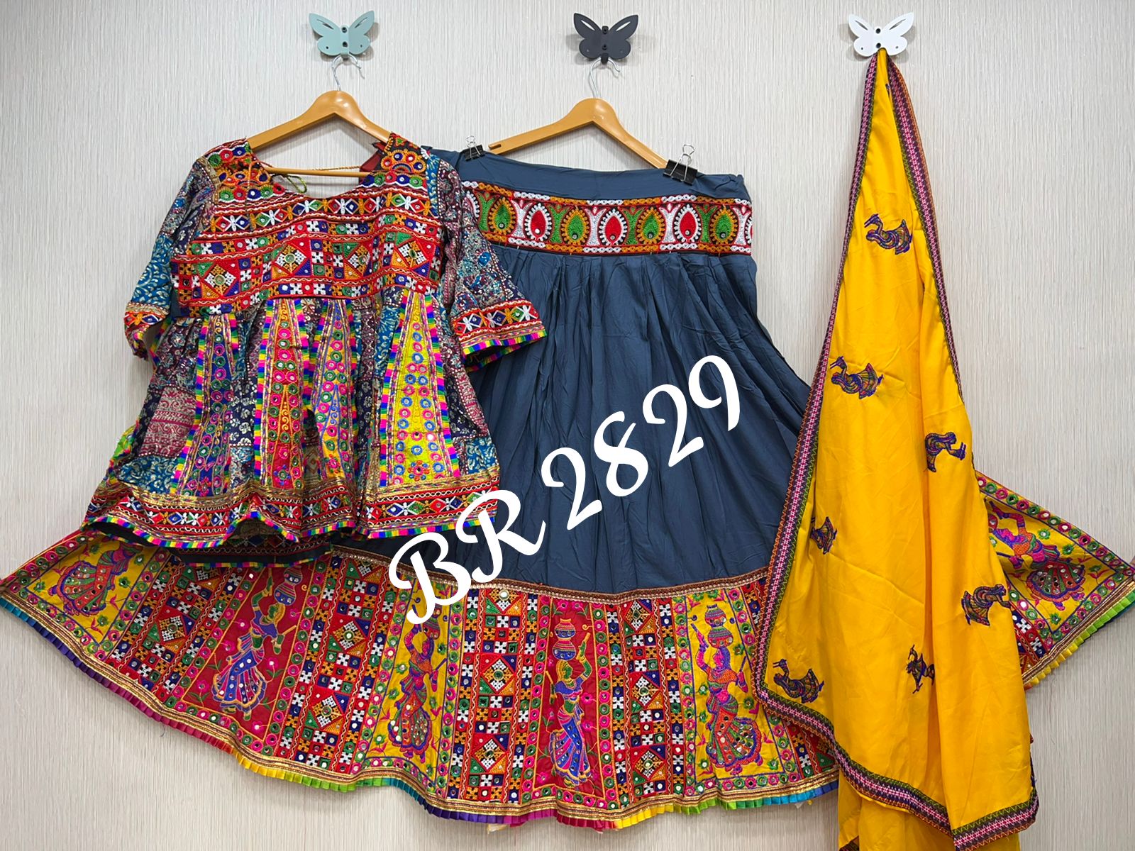 BR 2829 Kediya Pattern Navratri chaniya choli BR