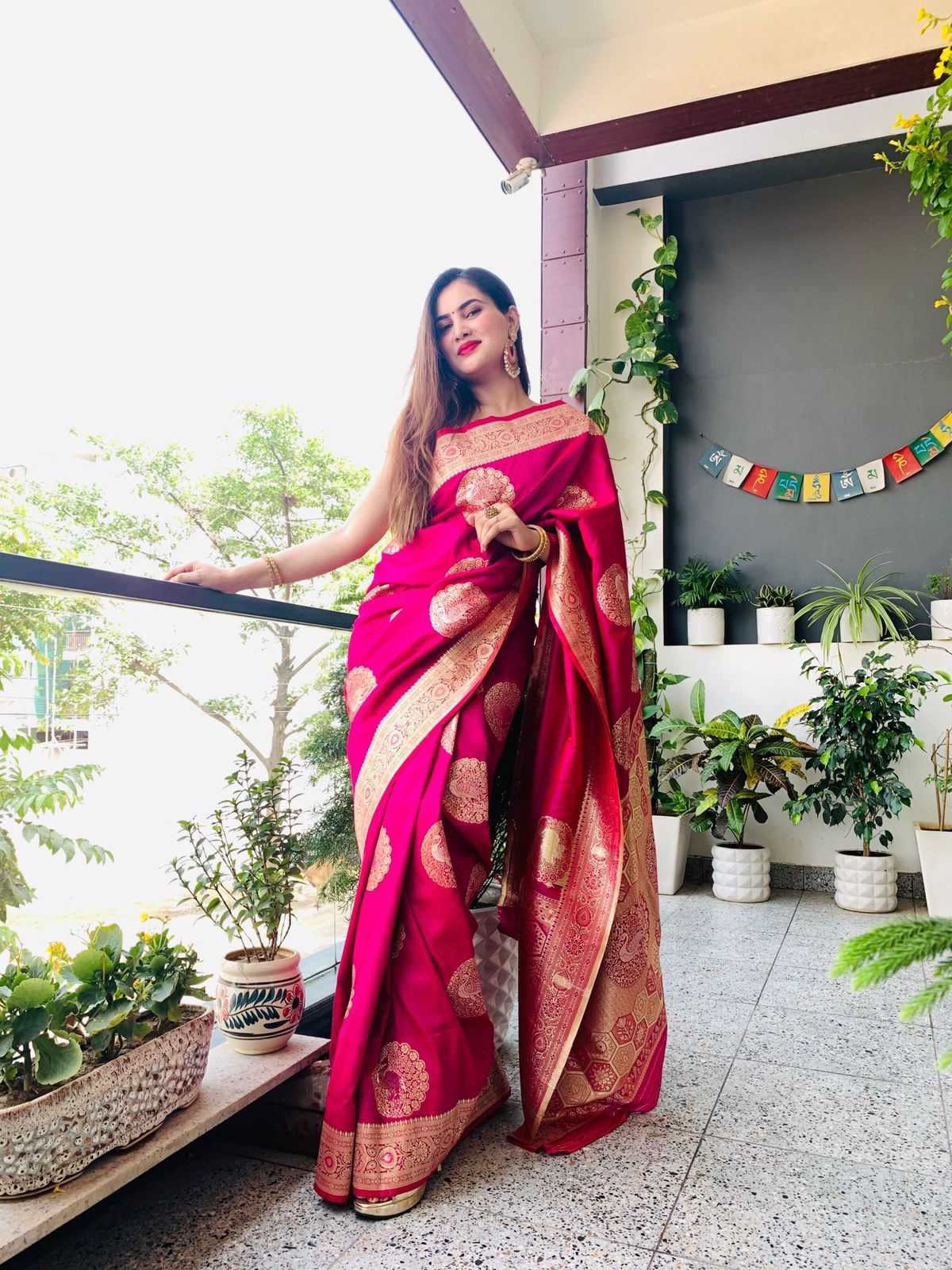 BEAUTIFUL RICH PALLU & ZARI SAREE Anantexports