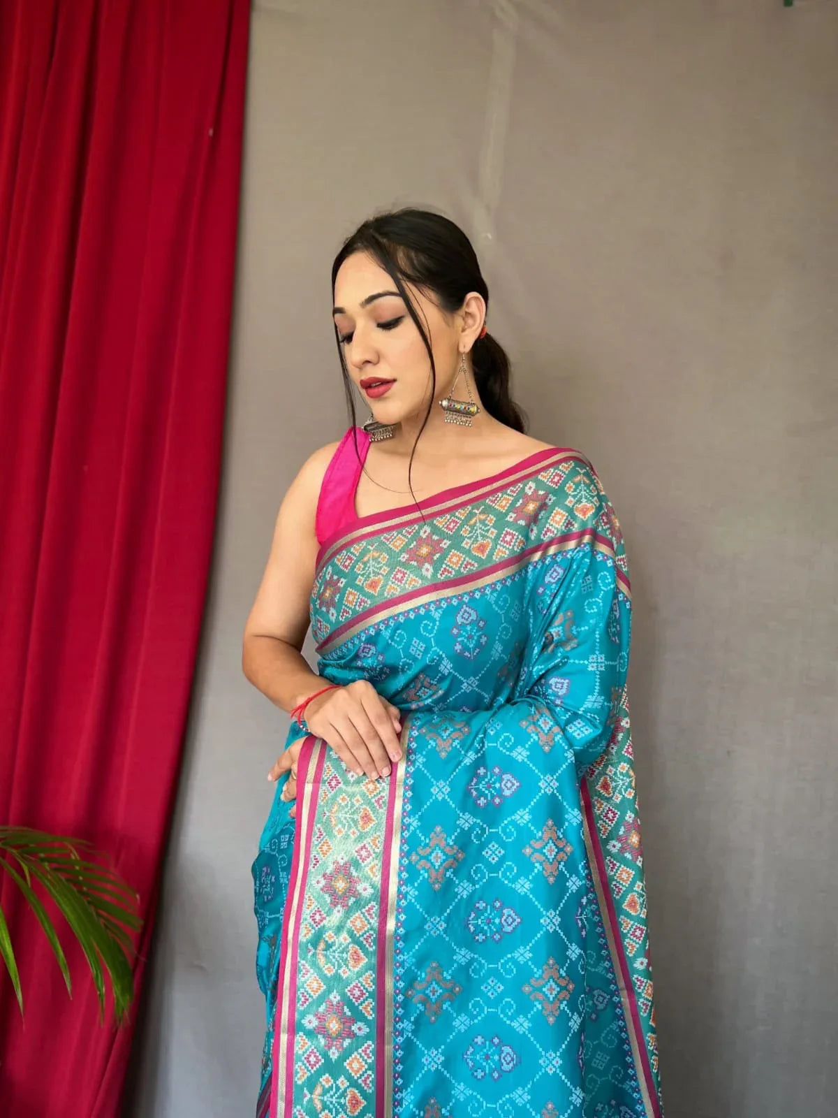 Beautiful Designer Rangeen Meenakari Patola Silk Saree Anant Tex Exports Private Limited
