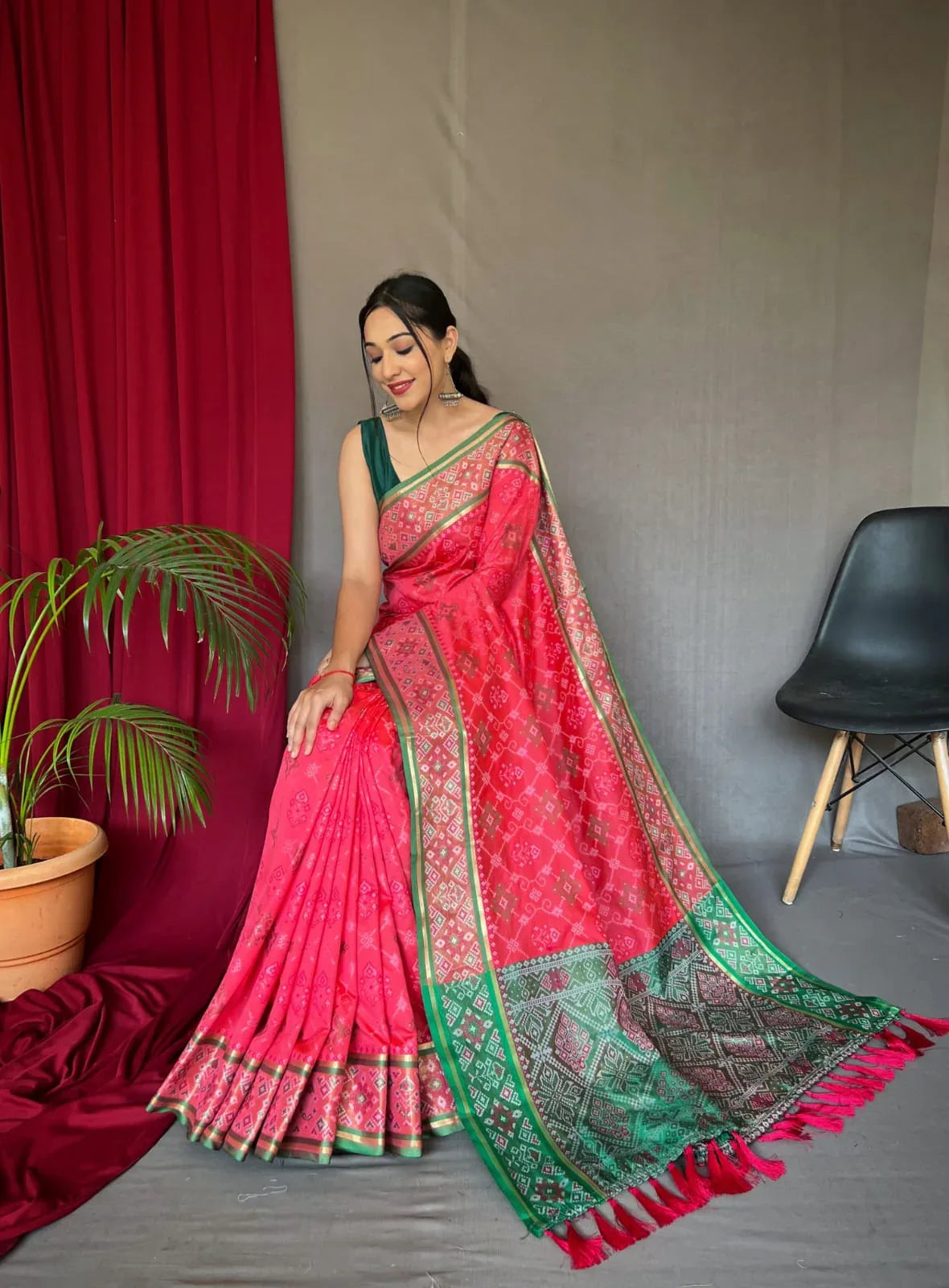 Beautiful Designer Rangeen Meenakari Patola Silk Saree Anant Tex Exports Private Limited