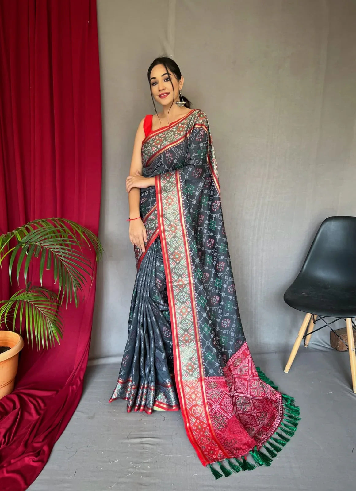 Beautiful Designer Rangeen Meenakari Patola Silk Saree Anant Tex Exports Private Limited