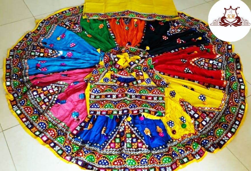 Navratri Gamthi Lehenga choli with Traditional Dupatta Anantexports