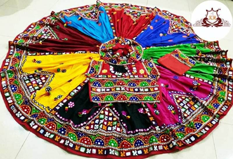 Navratri Gamthi Lehenga choli with Traditional Dupatta Anantexports