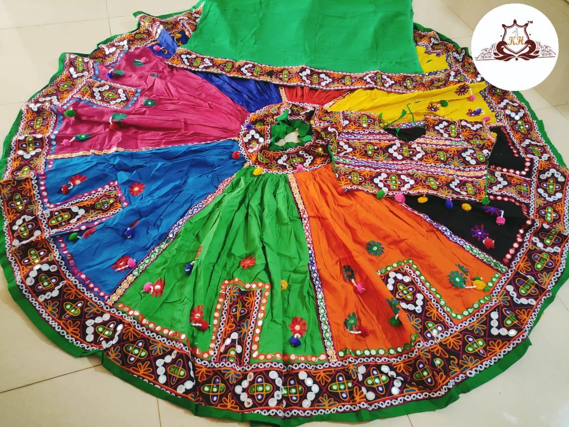 Navratri Gamthi Lehenga choli with Traditional Dupatta Anantexports