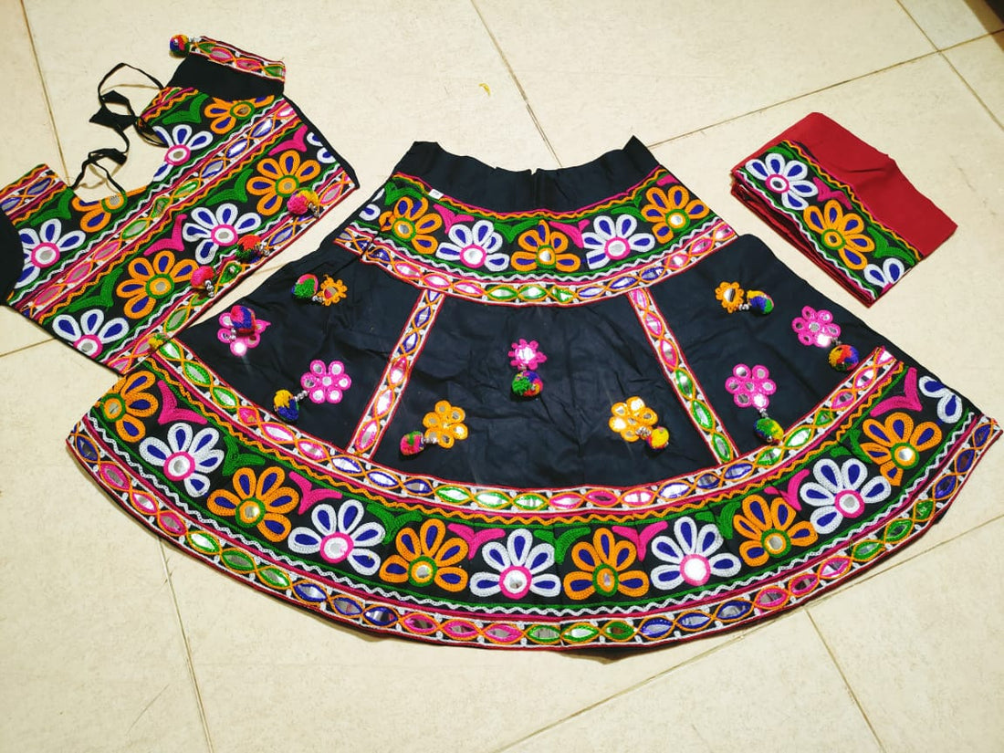 Kid's Navratri Lehenga Anantexports