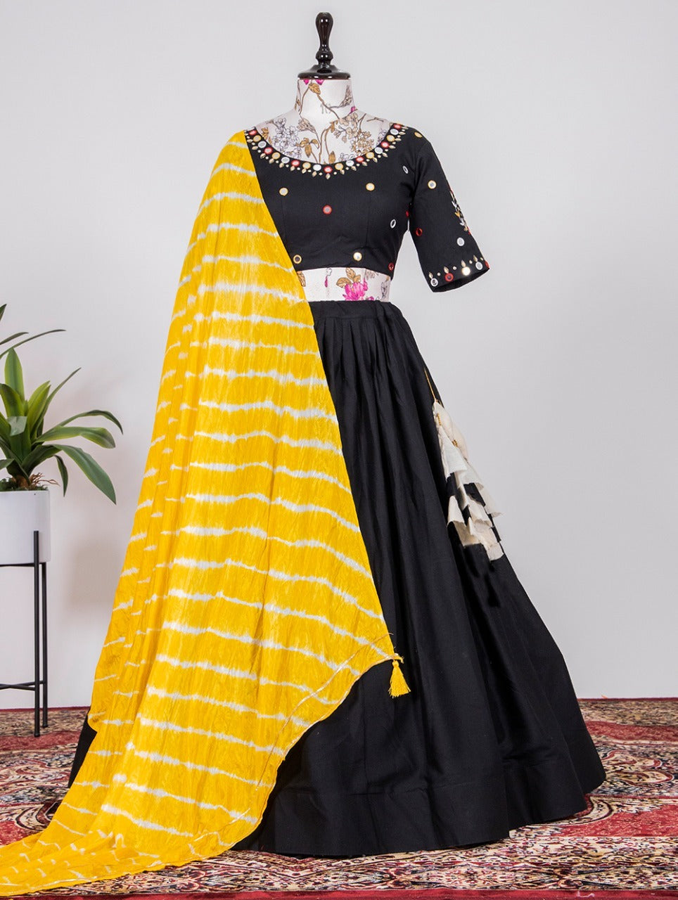 Traditional Navratri Lehenga Choli Anantexports