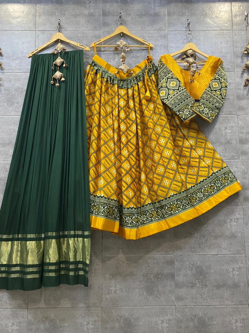 Navratri Garba Lehenga Choli Crape Silk Anant Tex Exports Private Limited