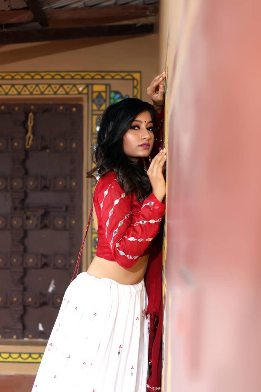HEAVY REYON LEHENGA CHOLI Anant Tex Exports Private Limited