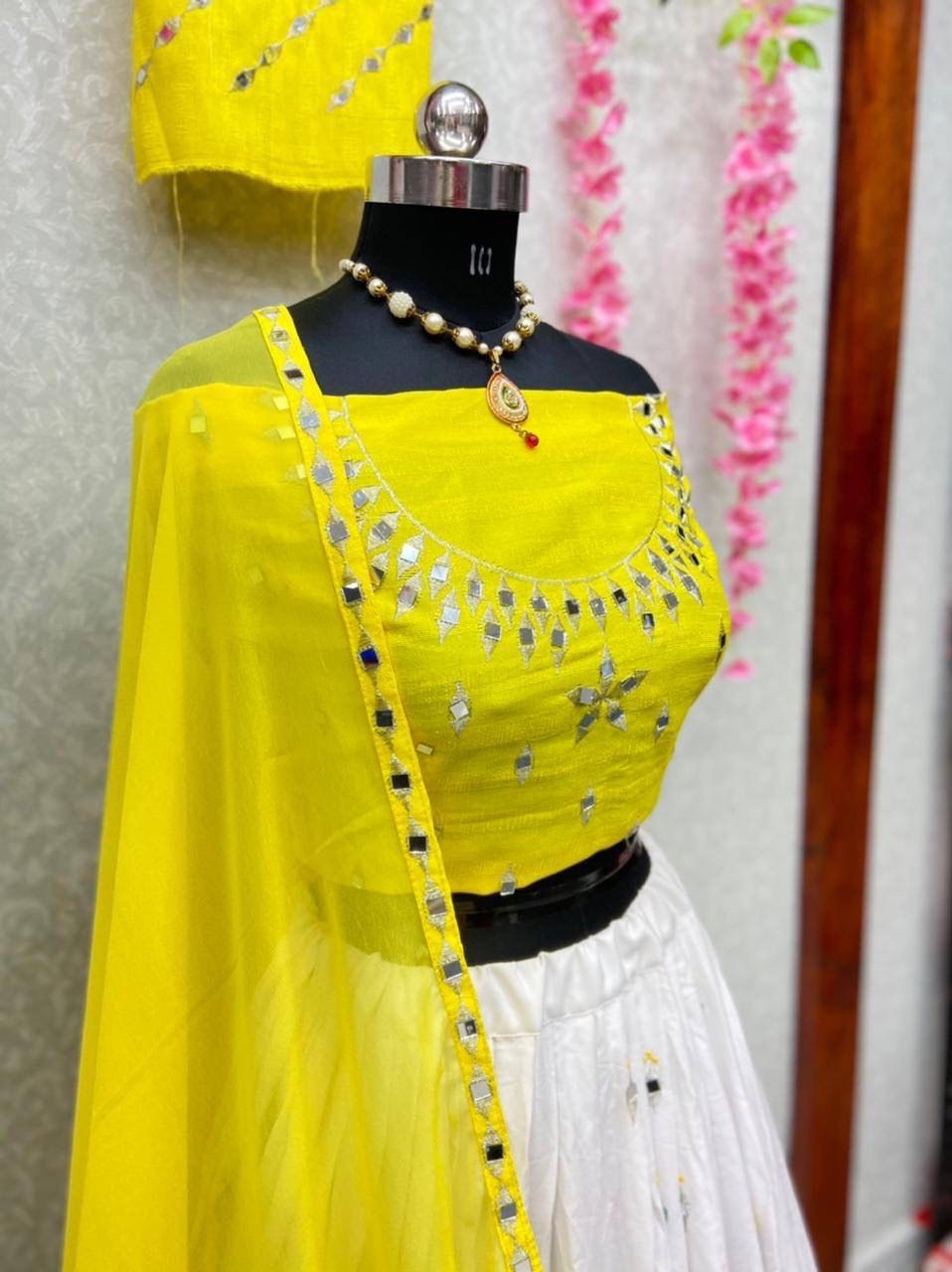 HEAVY REYON LEHENGA CHOLI Anant Tex Exports Private Limited