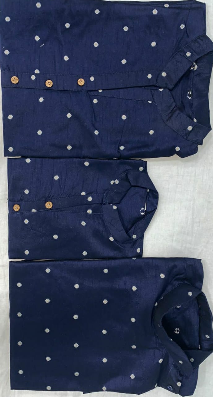 Family Combo Couple Dress Gents Ladies With Daughter Dress Anant Tex Exports Private Limited