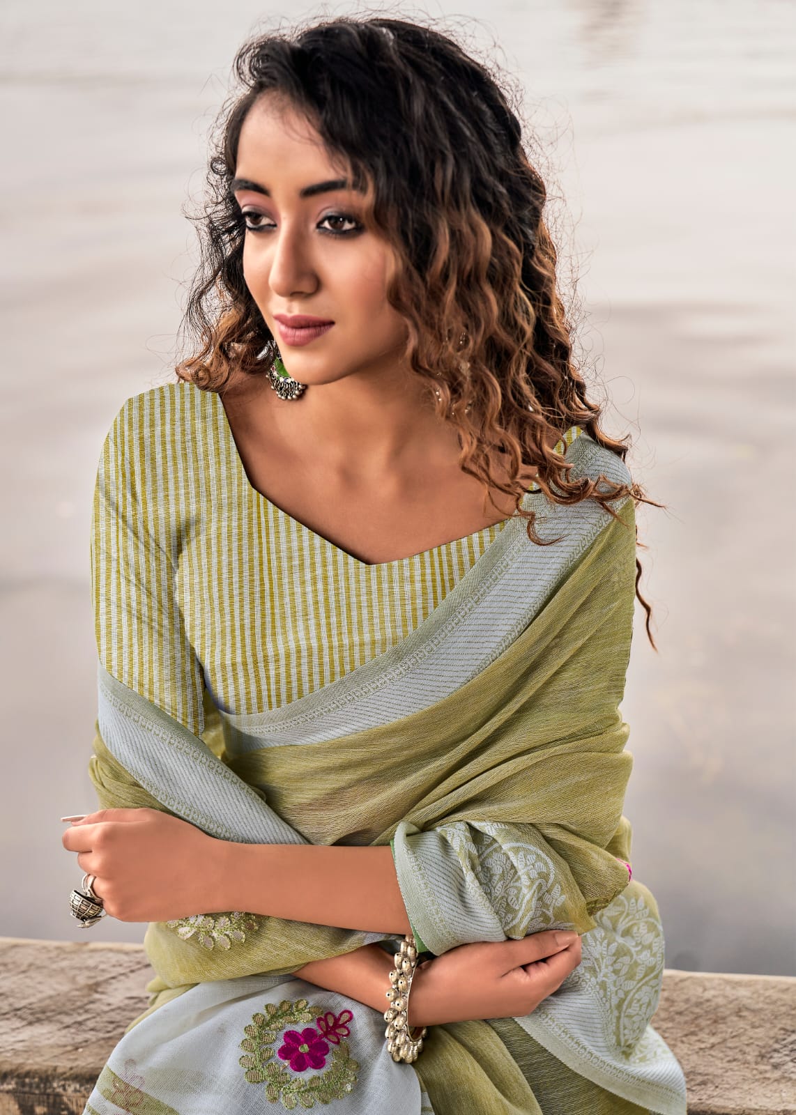 RAJYOG AADHIK SOFT LINEN SAREE Anant Tex Exports Private Limited