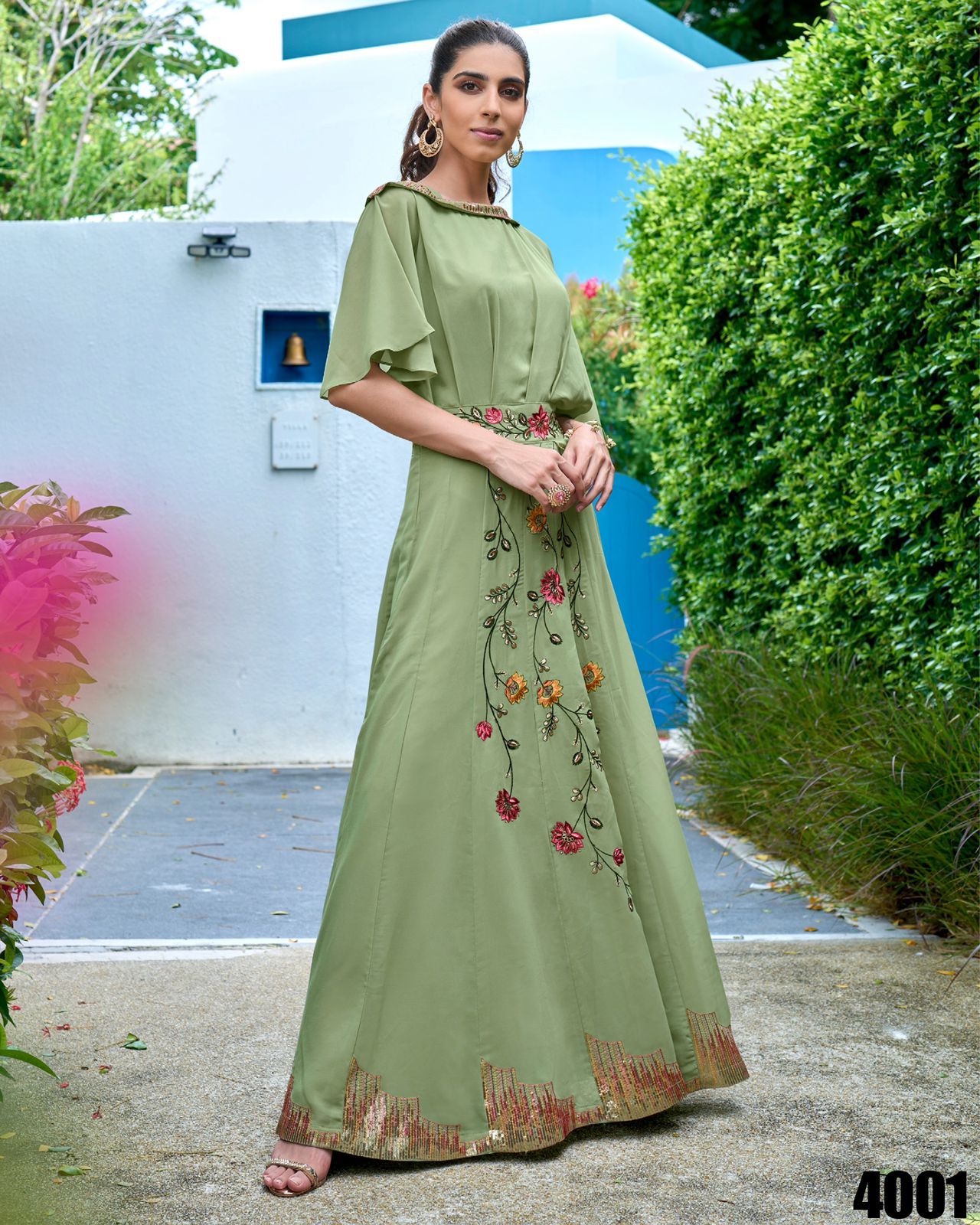 HEAVY GEORGETTE WITH HEAVY EMBROIDERY DESIGNER GWON Anant Tex Exports Private Limited