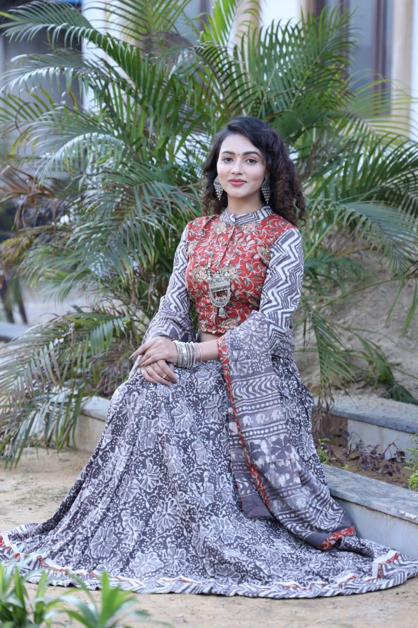 Designer Top &amp; skirt Printed Lehenga Anant Tex Exports Private Limited