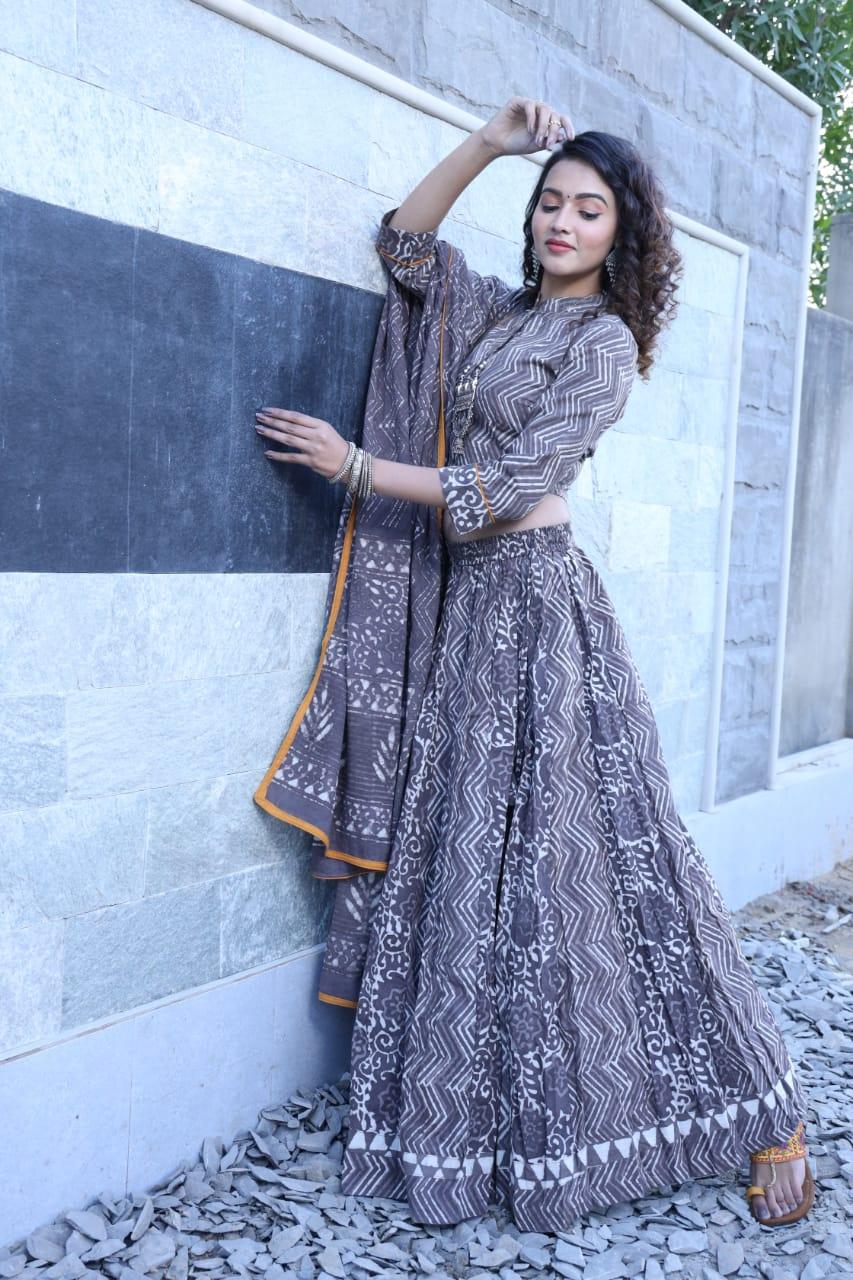Designer Top &amp; skirt Printed Lehenga Anant Tex Exports Private Limited