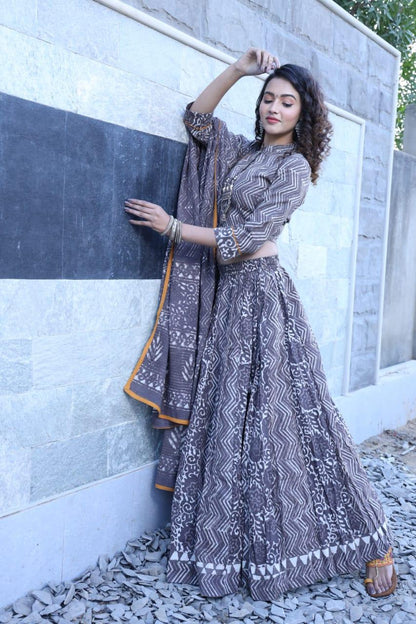 Designer Top &amp; skirt Printed Lehenga Anant Tex Exports Private Limited