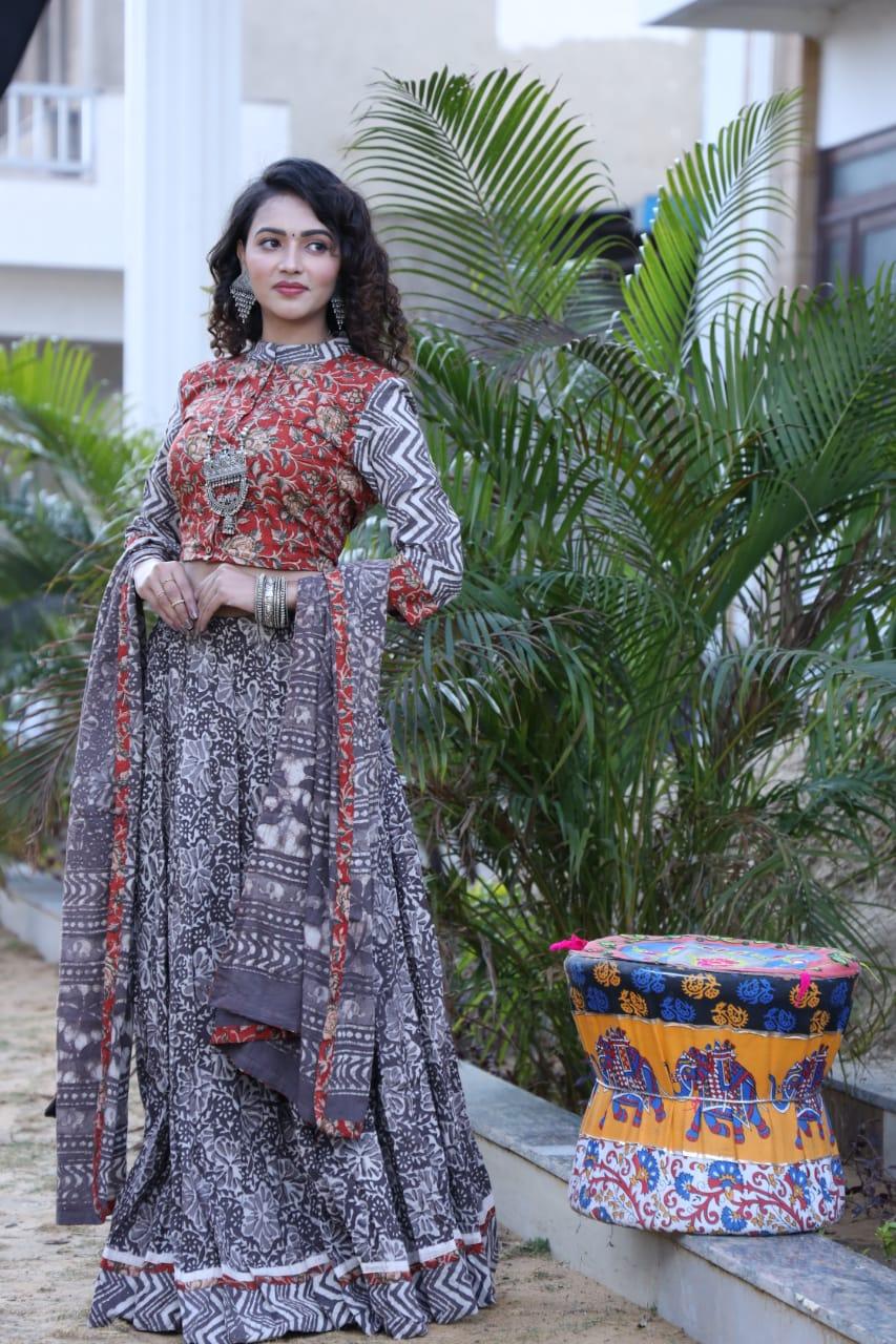 Designer Top &amp; skirt Printed Lehenga Anant Tex Exports Private Limited