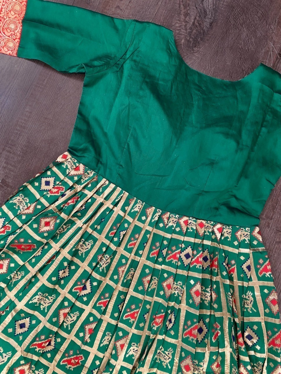 Party Wear Designer Banarasi Silk Kurti Gwon Anant Tex Exports Private Limited