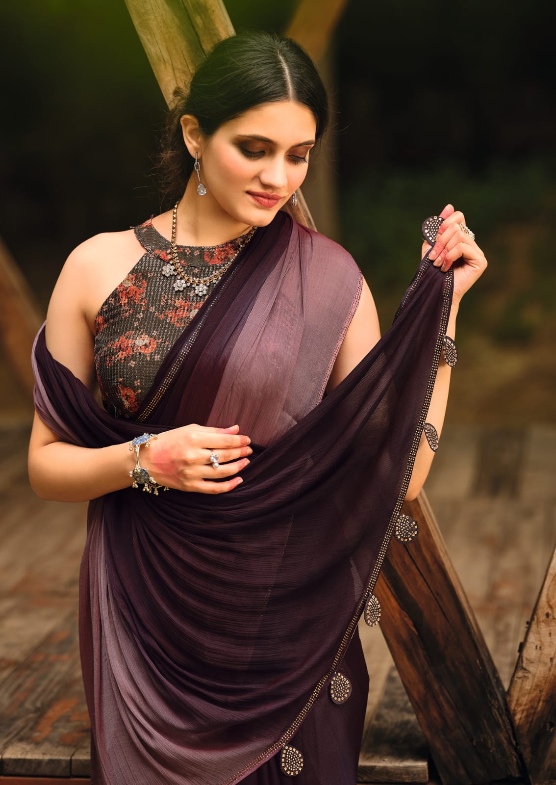ARUNA 3D VELVET CHIFFON SAREE Anant Tex Exports Private Limited