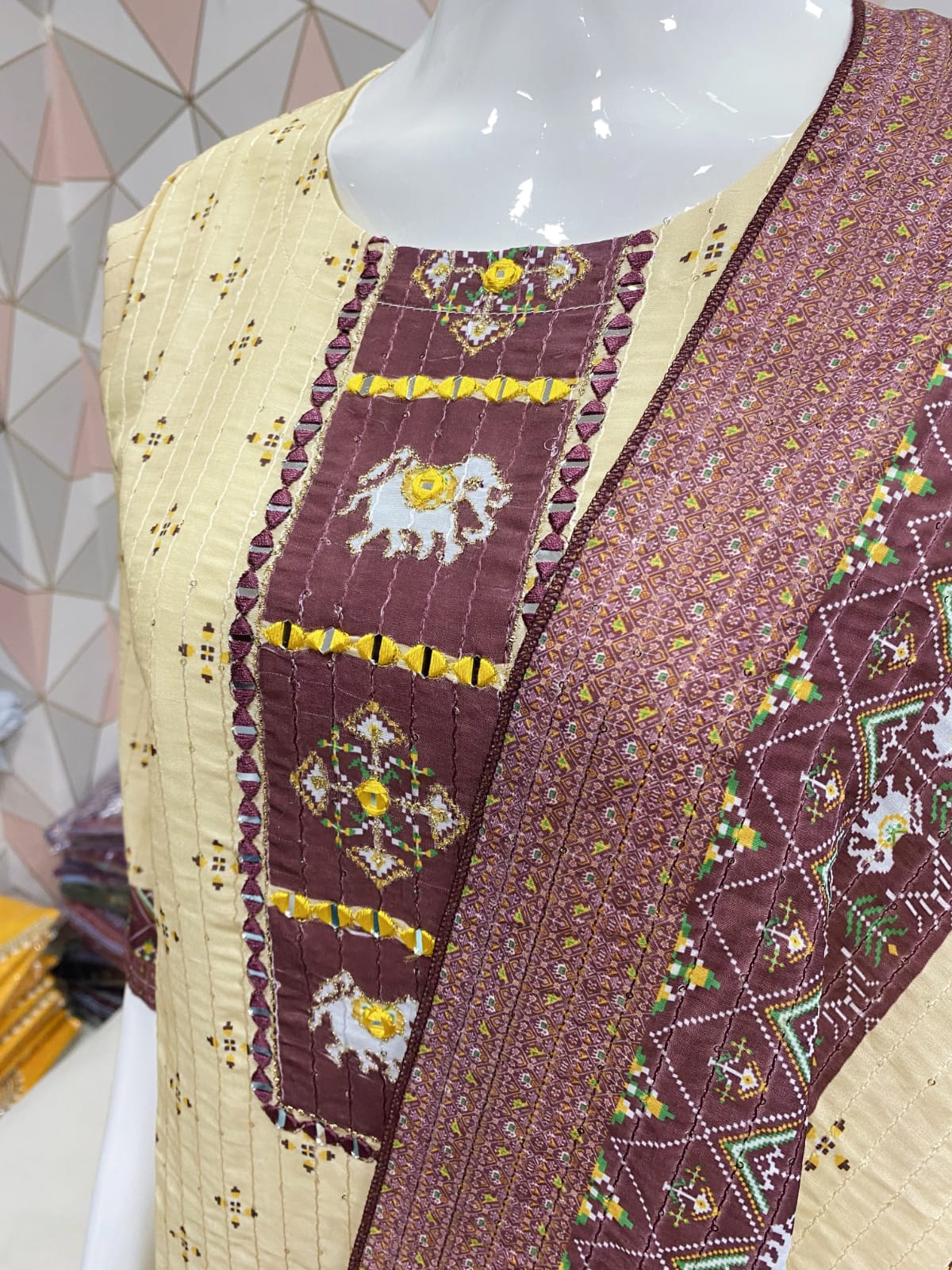 MUSLIN WITH SEQUENCE KURTI AND PANT Anant Tex Exports Private Limited